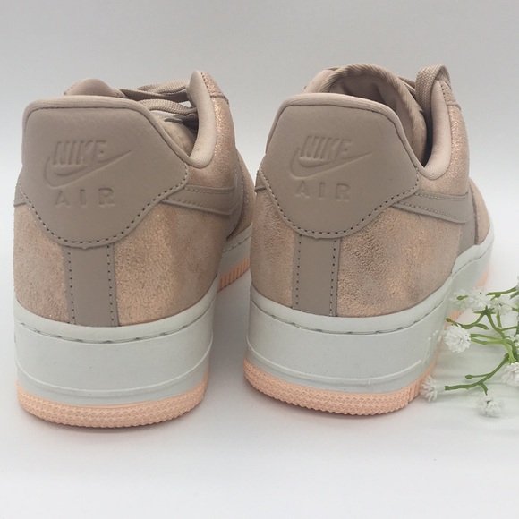 NIKE WMS AIR FORCE 1 ‘07 PRM MLTC red bronze/beige - Picture 6 of 8